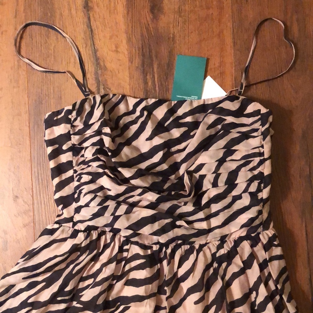 NWT H&M Black Tan Zebra striped mini dress size 8 - Picture 5 of 8